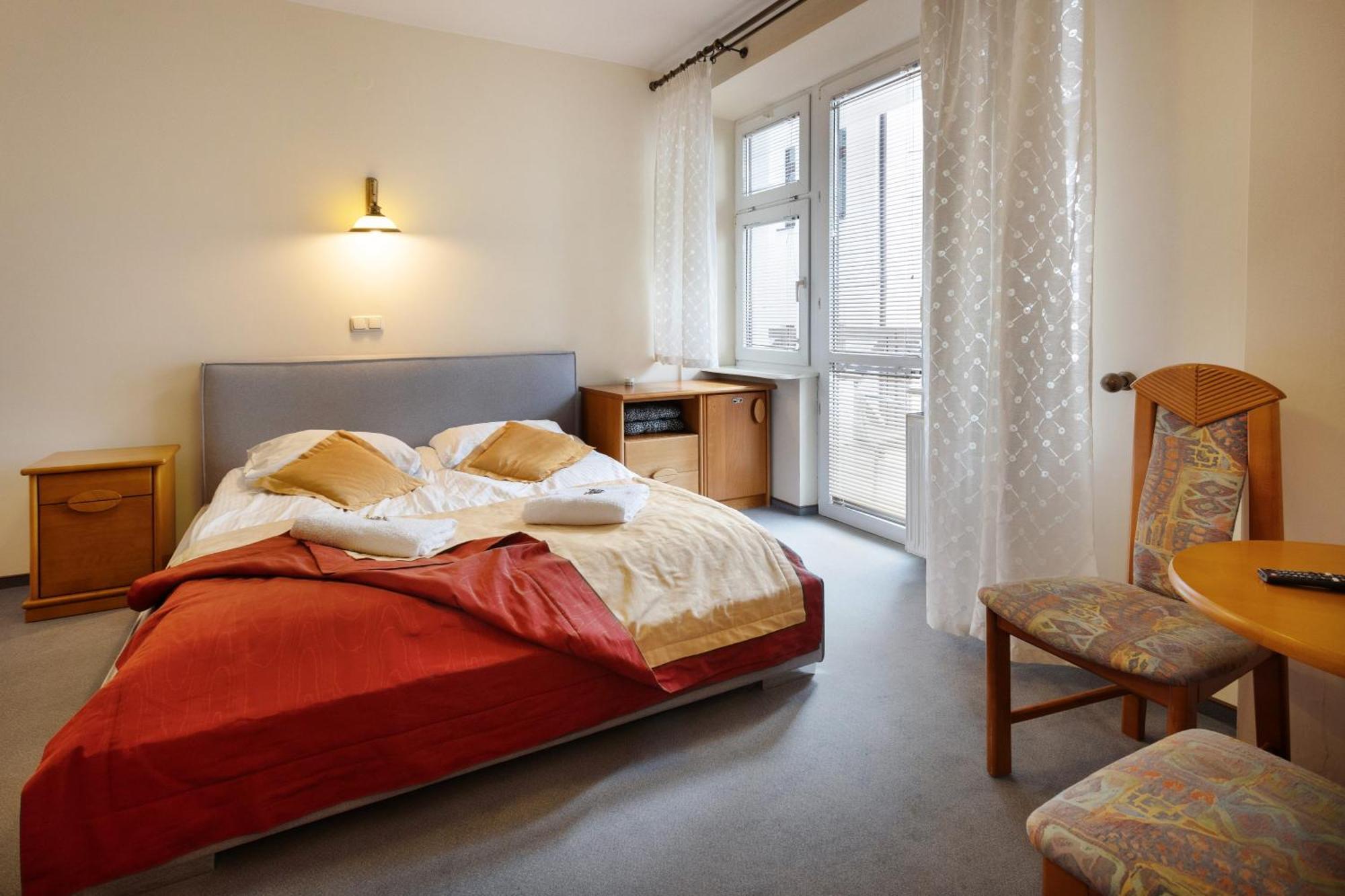 Familijny Osrodek Wypoczynkowo - Rehabilitacyjny Krynica Zdroj Hotell Exteriör bild