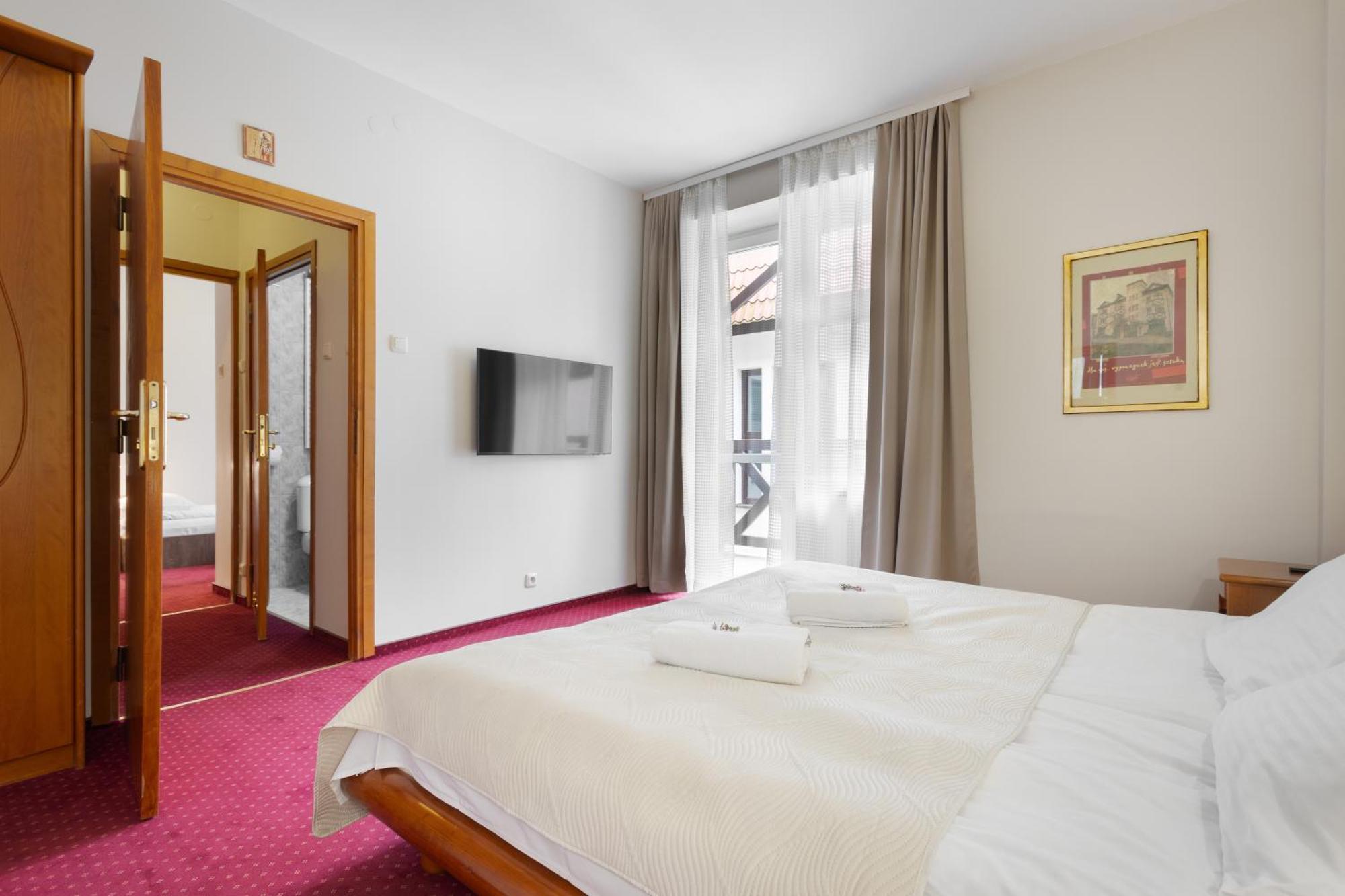 Familijny Osrodek Wypoczynkowo - Rehabilitacyjny Krynica Zdroj Hotell Exteriör bild